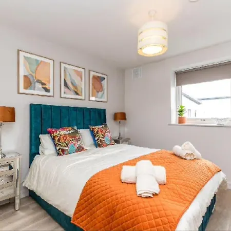 Appartement New Three Bedroom *