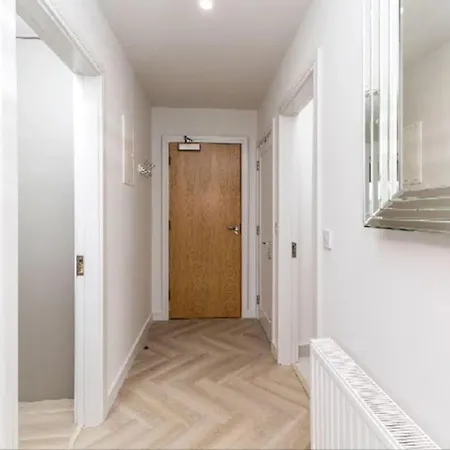 New Three Bedroom Appartement
