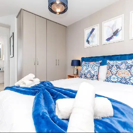 New Three Bedroom Appartement *