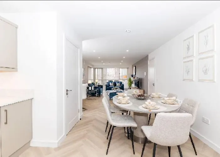 New Three Bedroom Appartement *