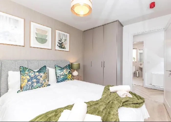 New Three Bedroom Appartement *